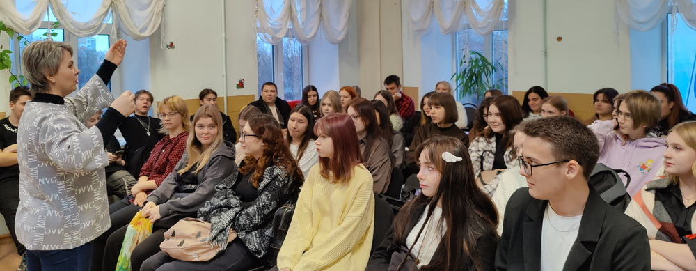 Дуршлаг и лапша на уши